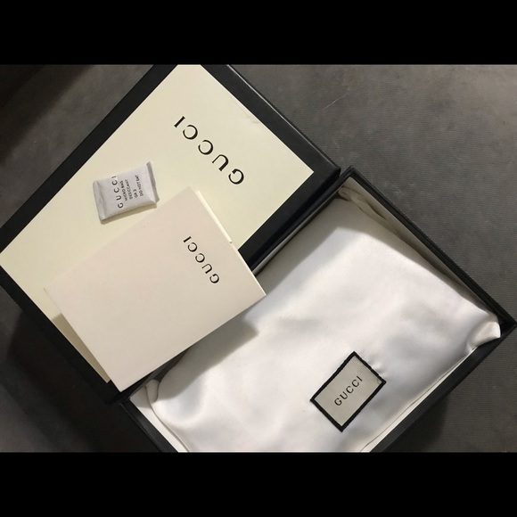 Gucci Marmont 2.0 - Picture 2 of 8